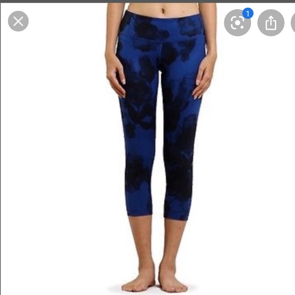 Lululemon Capri Leggings - Picture 1 of 10